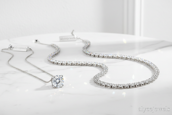 Lab Grown Diamond Necklace vs Tennis Necklace: What’s the Difference