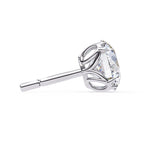 Round Stud 8 flower Prong Setting