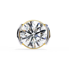 Round stud half bezel earrings