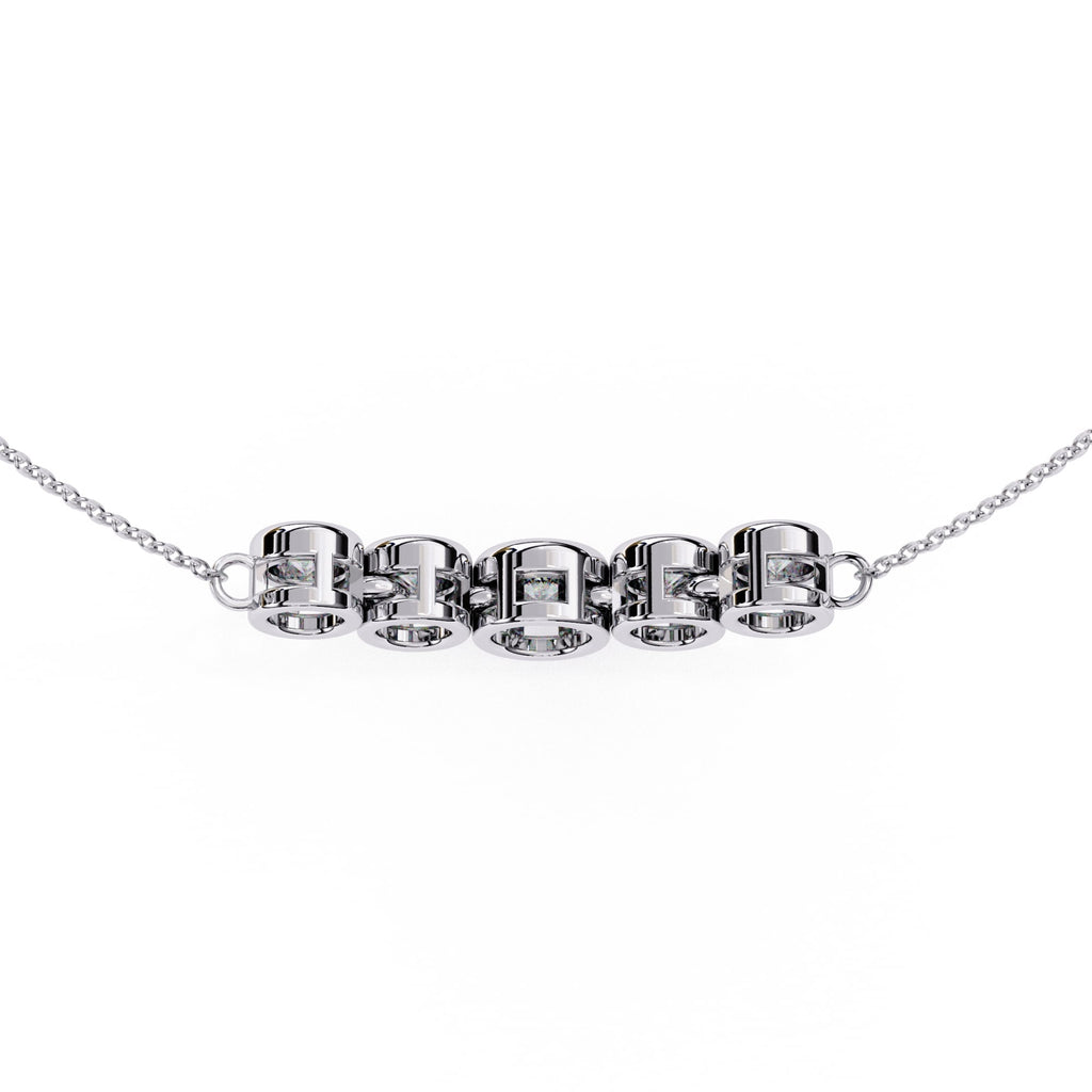 Round bezel setting pendant