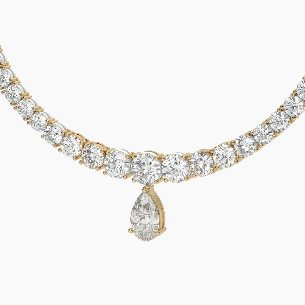 79 Carat Pear And Round Diamond Drop Necklace