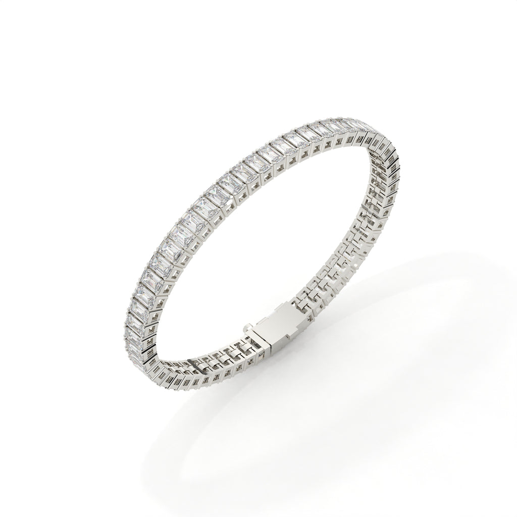 7.54 Carat Lab Grown Emerald Cut Diamond Tennis Bracelet