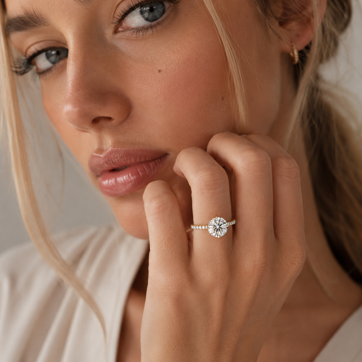 2.67 Carat Round Cut Lab Diamond Claw Prongs Hidden Halo Ring