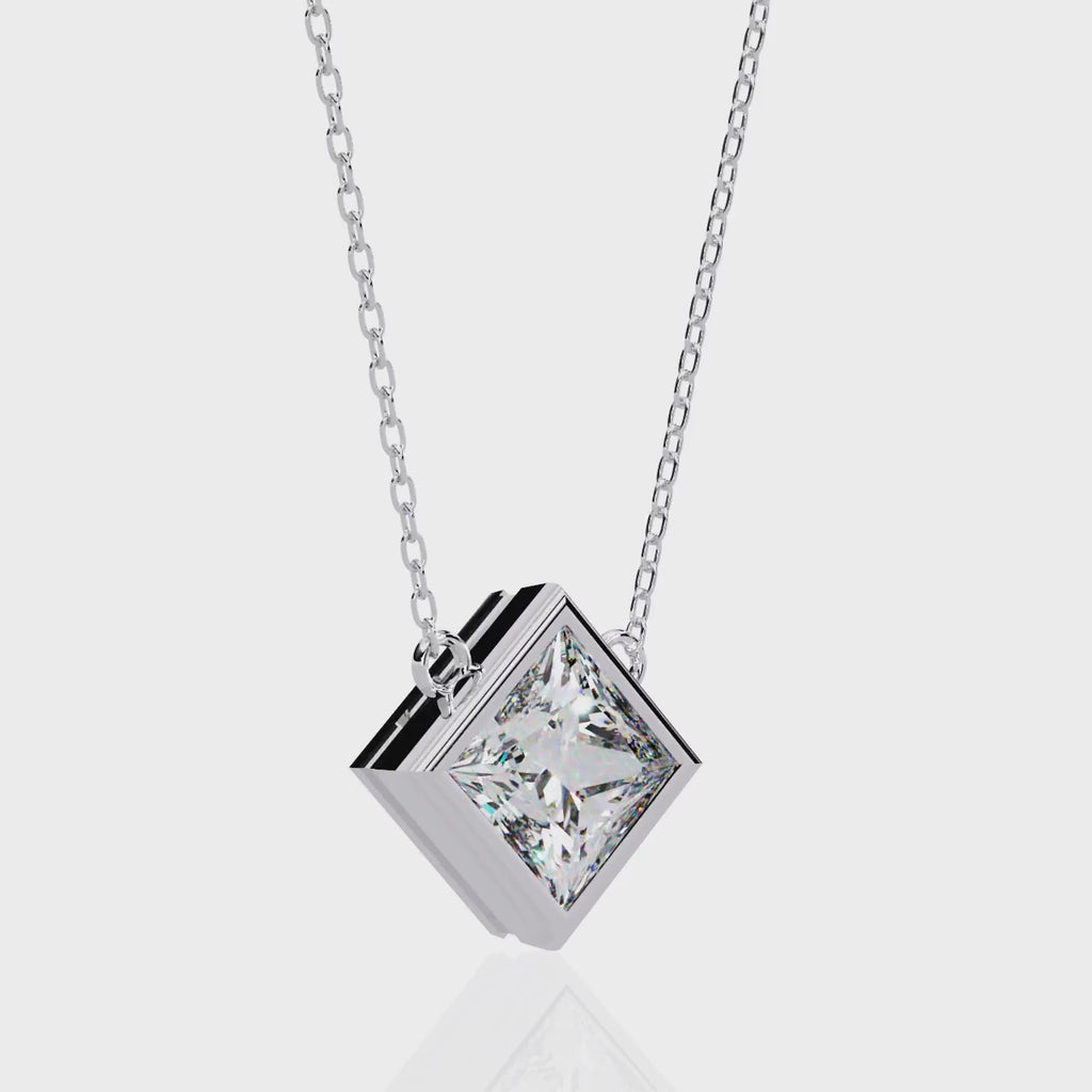 Stylish Princess Bezel Pendant
